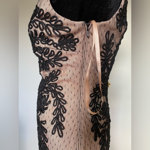 Betsy & Adam sautache mermaid gown never worn - Picture 9 of 9